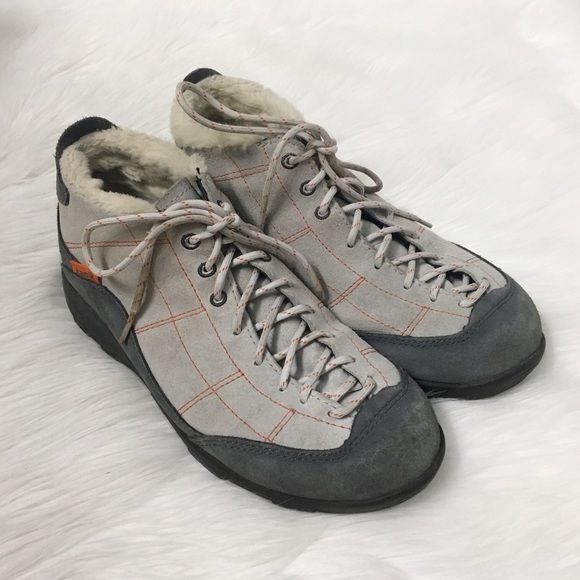 Kamik Grey Suede Winter Ankle Boots